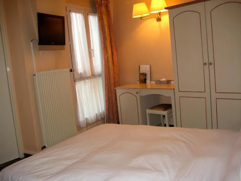 Hotel Acte V 3*