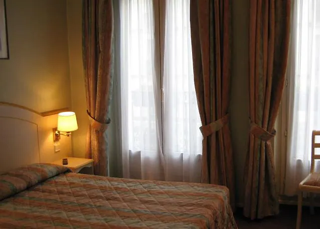 Hotel Acte V 3*